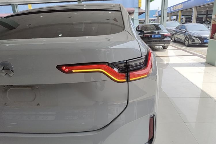 Used Nio EC6 2020 465 km Sport Edition Right Rear Taillight