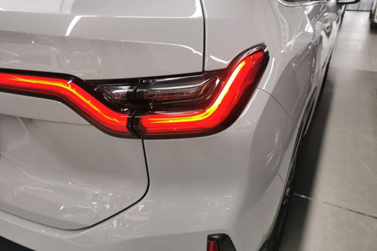 Used Nio EC6 2020 465 km Sport Edition Right Rear Taillight