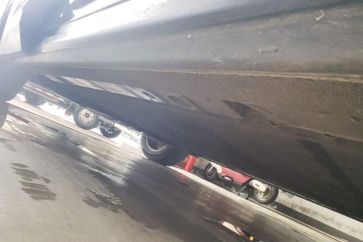 Used Nio EC6 2020 465 km Sport Edition Right Side Sill