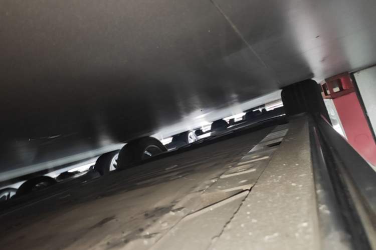 Used Nio EC6 2020 605 km Sport Edition Right Side Sill