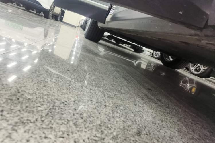 Used Nio EC6 2020 605 km Sport Edition Right Side Sill