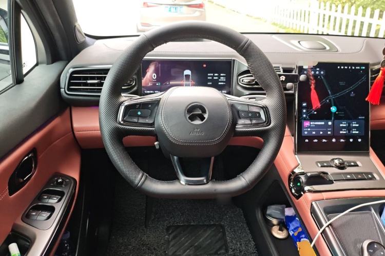 Used Nio EC6 2020 605 km Sport Edition Steering Wheel