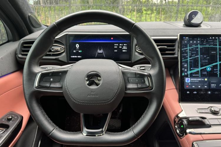 Used Nio EC6 2020 615 km Performance Edition Steering Wheel