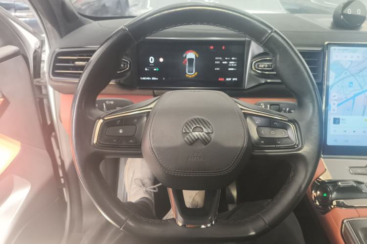 Used Nio EC6 2020 605 km Sport Edition Steering Wheel