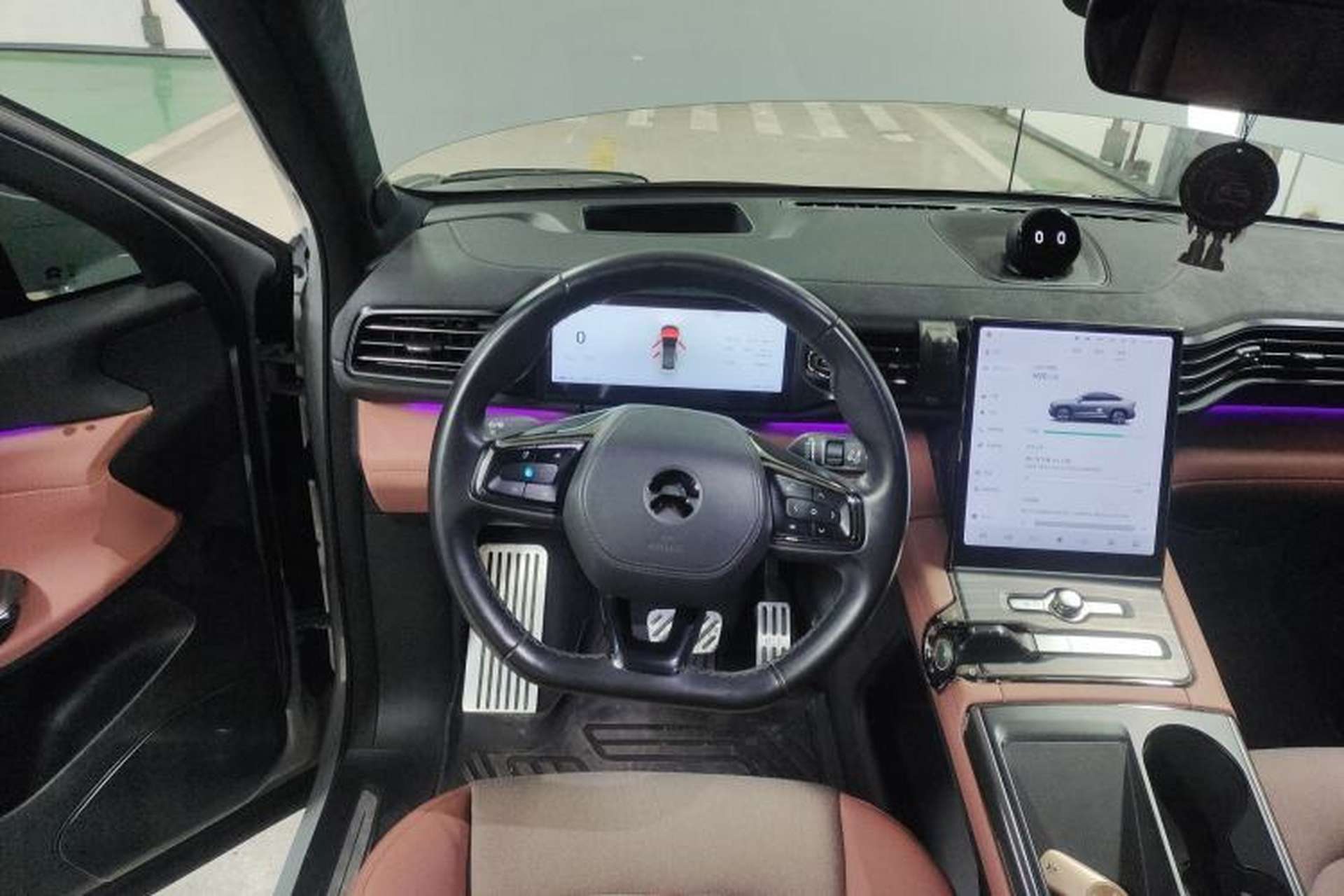 Used Nio EC6 2020 615 km Performance Edition Steering Wheel