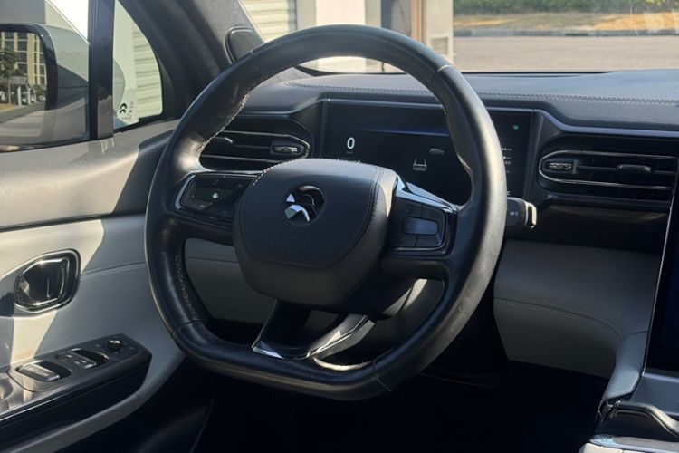 Used Nio EC6 2020 440KM Signature Edition Steering Wheel