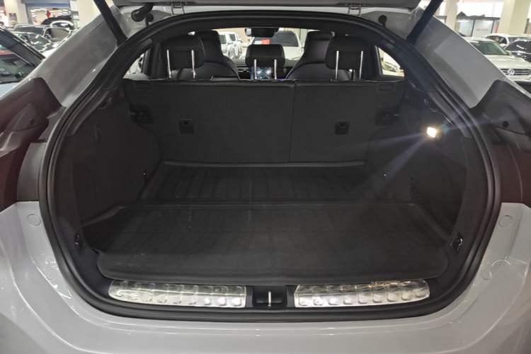 Used Nio EC6 2020 605 km Sport Edition Trunk