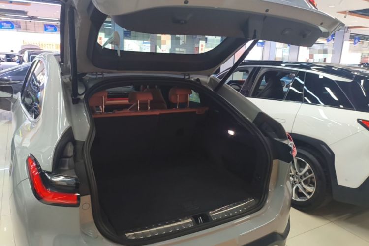 Used Nio EC6 2020 465 km Sport Edition Trunk