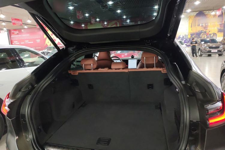 Used Nio EC6 2020 605 km Sport Edition Trunk