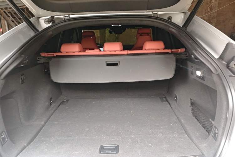 Used Nio EC6 2020 615 km Performance Edition Trunk