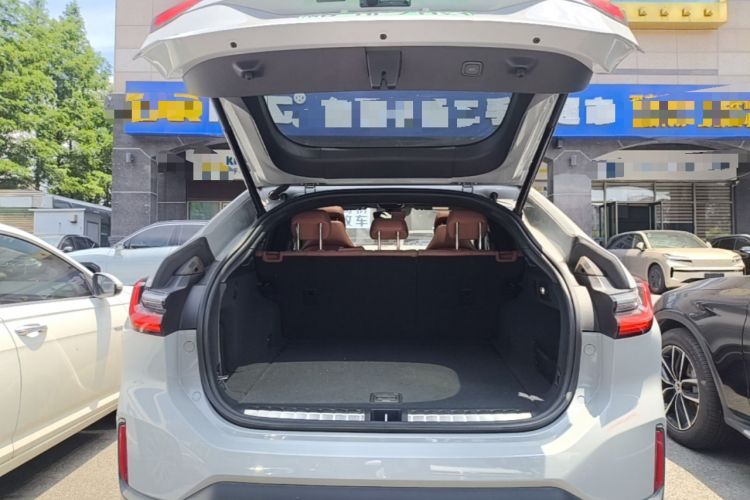Used Nio EC6 2020 440 km Performance Version Trunk