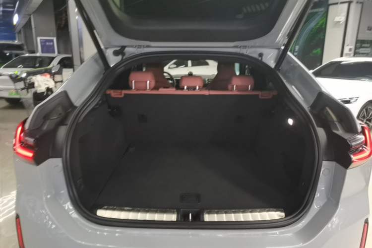 Used Nio EC6 2020 430 km Sport Version Trunk