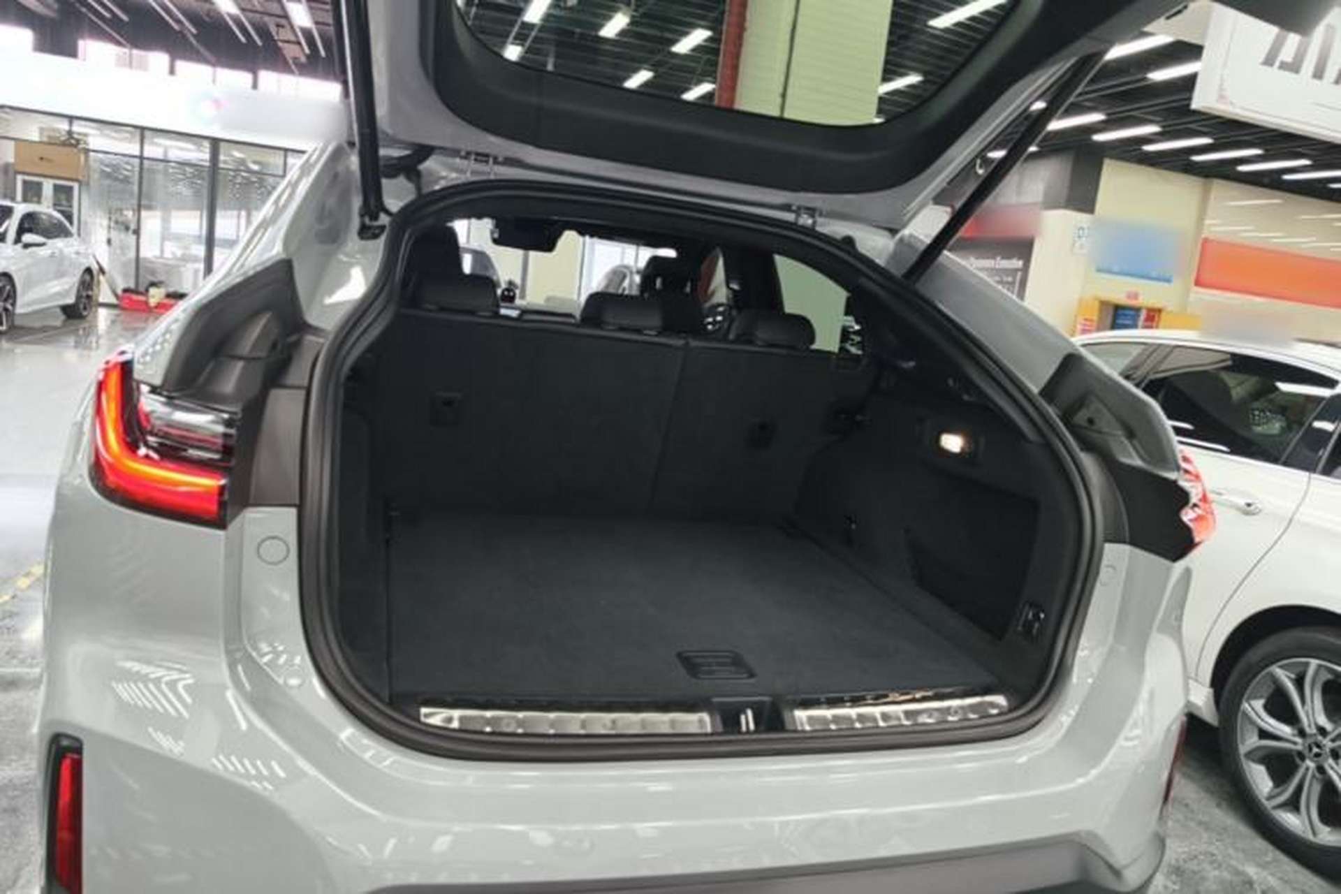 Used Nio EC6 2020 605 km Sport Edition Trunk