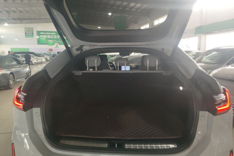 Used Nio EC6 2020 465 km Sport Edition Trunk