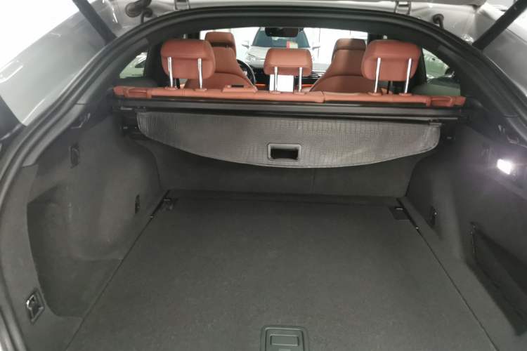 Used Nio EC6 2020 465 km Sport Edition Trunk