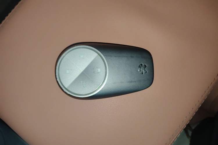 Used Nio EC6 2020 605 km Sport Edition Vehicle Key