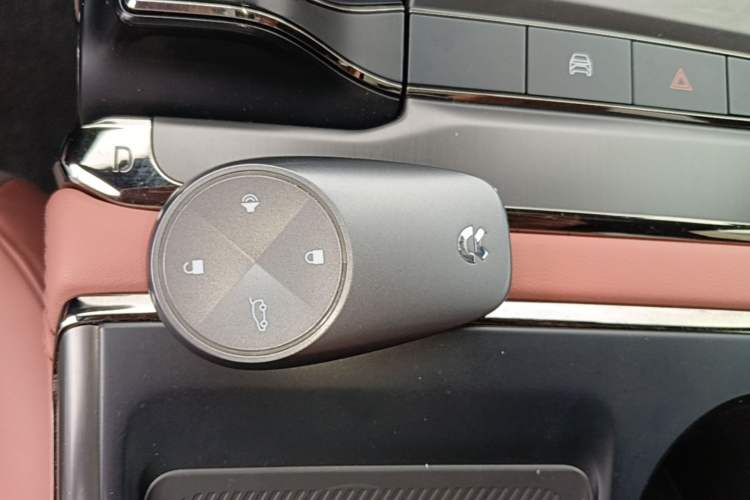 Used Nio EC6 2020 430 km Sport Version Vehicle Key