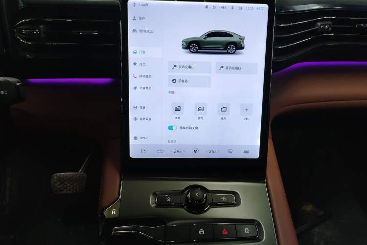 Used Nio EC6 2020 430 km Sport Version Audio And AC Panel