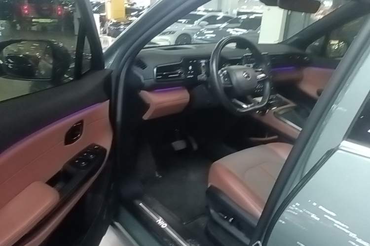 Used Nio EC6 2020 615 km Signature Edition Driver Seat