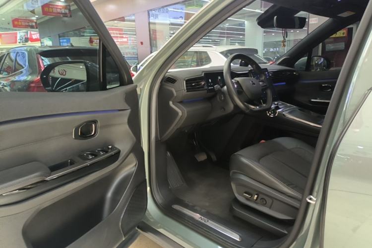 Used Nio EC6 2020 605 km Sport Edition Driver Seat