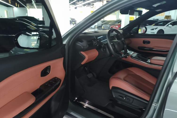 Used Nio EC6 2020 615 km Performance Edition Driver Seat