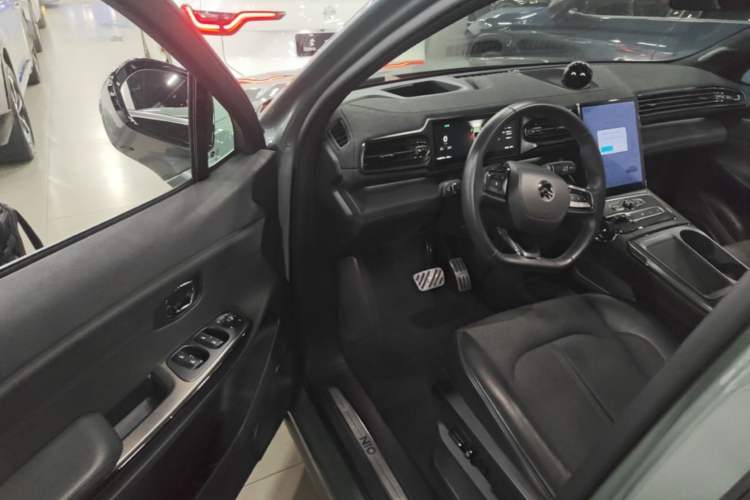 Used Nio EC6 2020 605 km Sport Edition Driver Seat