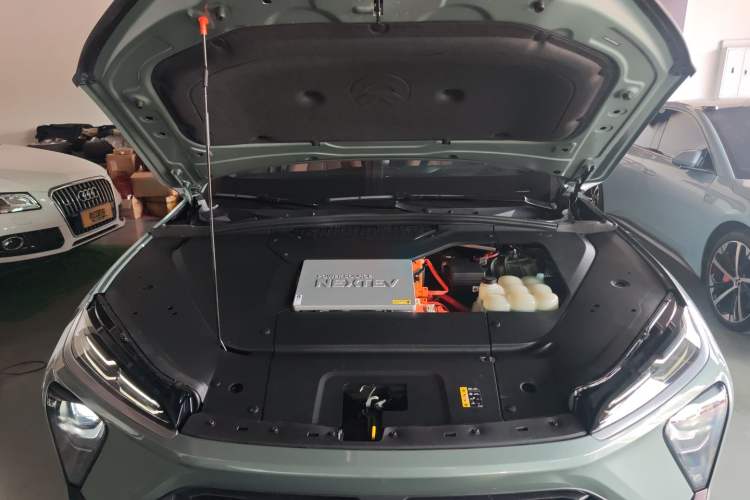 Used Nio EC6 2020 430 km Sport Version Engine Bay
