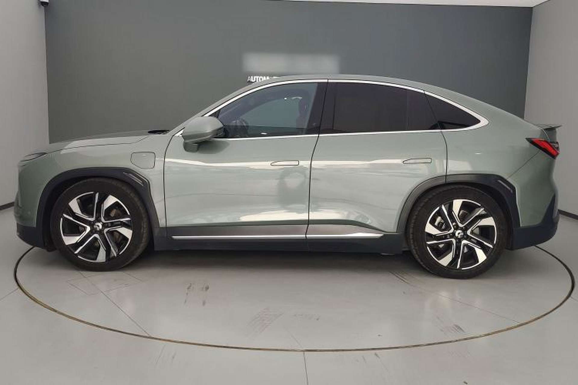 Used Nio EC6 2020 615 km Signature Edition Exterior 3