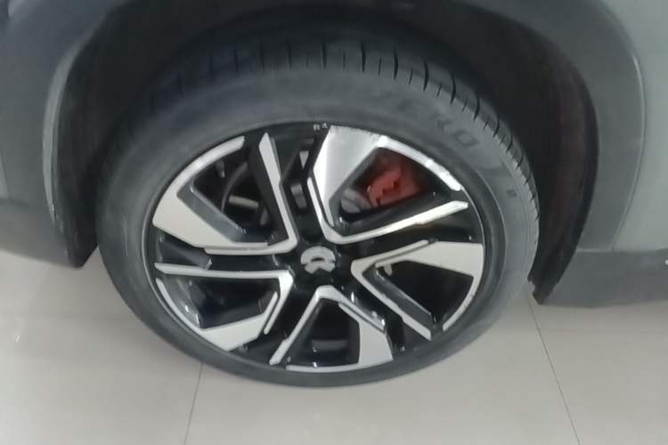 Used Nio EC6 2020 615 km Signature Edition Exterior 5