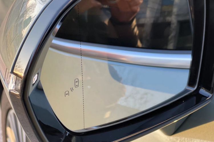 Used Nio EC6 2020 430 km Sport Version Exterior 9