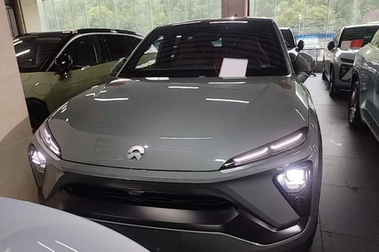 Used Nio EC6 2020 605 km Sport Edition Front
