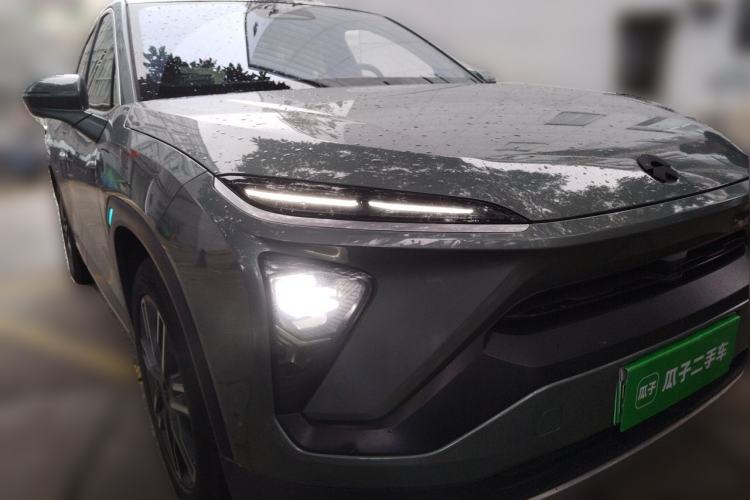 Used Nio EC6 2020 605 km Sport Edition Front Right 45 Deg