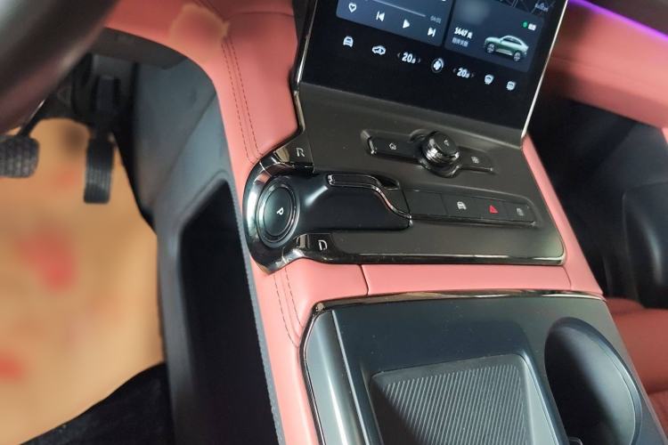 Used Nio EC6 2020 430 km Sport Version Gear Lever