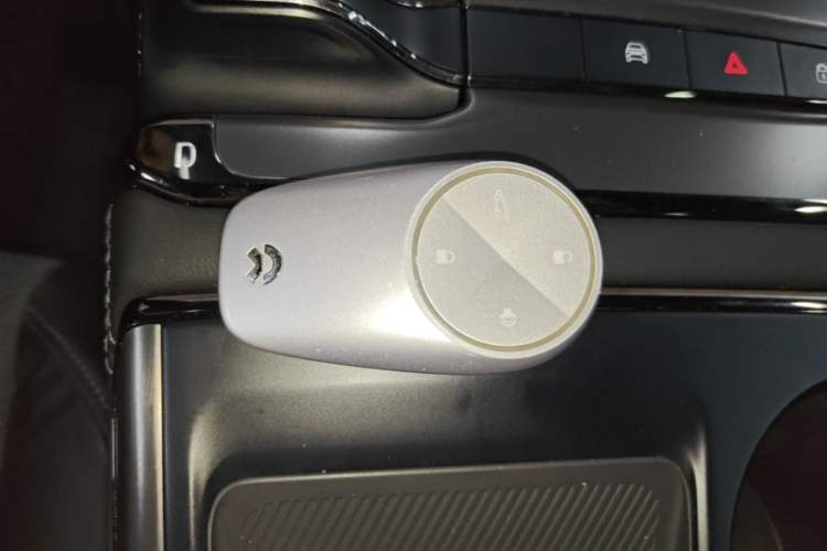 Used Nio EC6 2020 615 km Performance Edition Interior 1