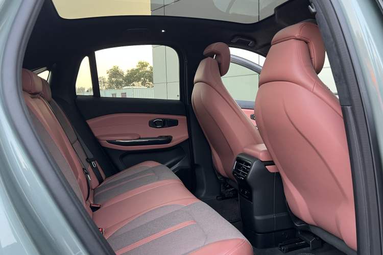 Used Nio EC6 2020 465 km Sport Edition Interior 3