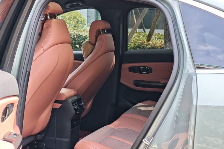 Used Nio EC6 2020 605 km Sport Edition Interior 3