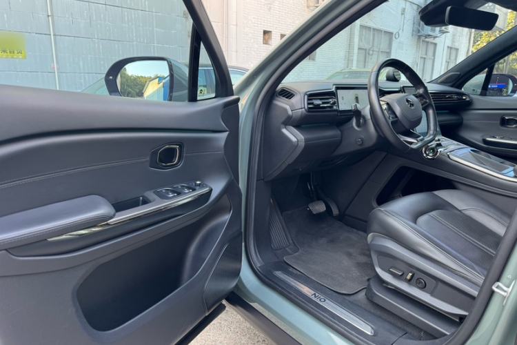 Used Nio EC6 2020 615 km Performance Edition Interior 4