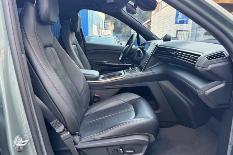 Used Nio EC6 2020 615 km Performance Edition Interior 8