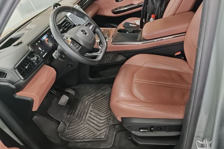 Used Nio EC6 2020 615 km Performance Edition Left Front Seat