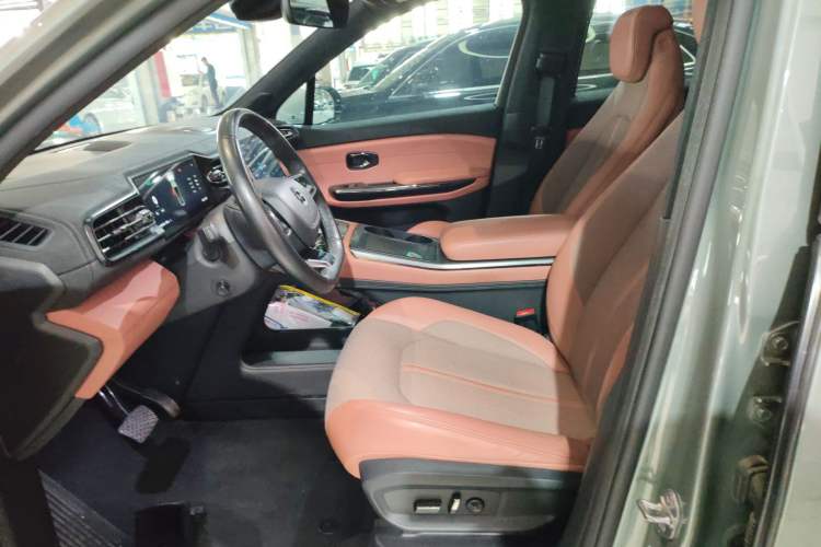 Used Nio EC6 2020 465 km Sport Edition Left Front Seat
