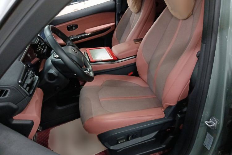 Used Nio EC6 2020 605 km Sport Edition Left Front Seat