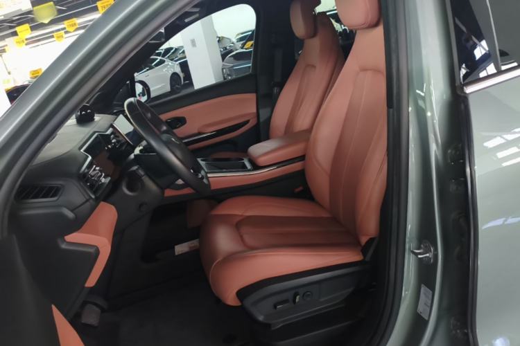 Used Nio EC6 2020 615 km Performance Edition Left Front Seat