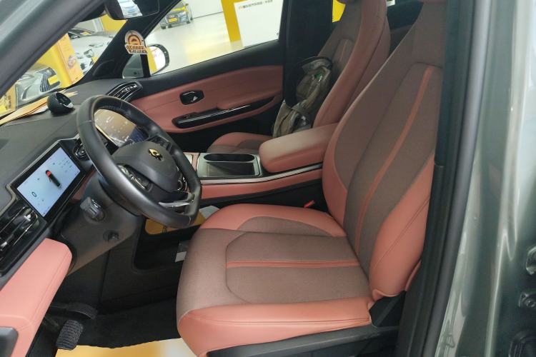 Used Nio EC6 2020 615 km Performance Edition Left Front Seat