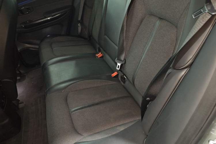 Used Nio EC6 2020 605 km Sport Edition Left Rear Seat