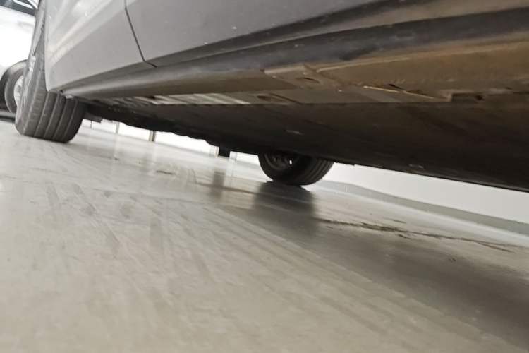 Used Nio EC6 2020 615 km Performance Edition Left Side Sill