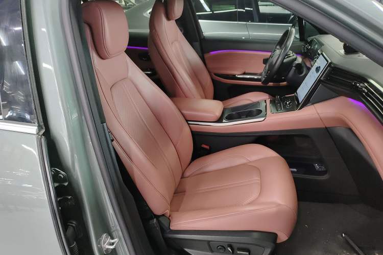 Used Nio EC6 2020 430 km Sport Version Right Front Seat