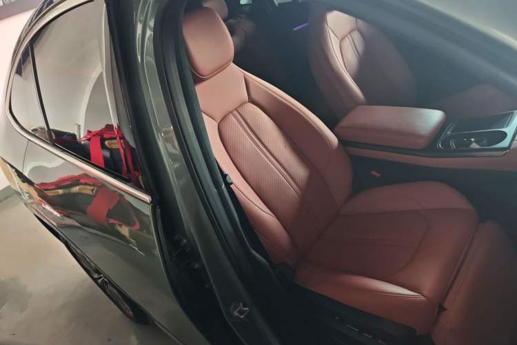 Used Nio EC6 2020 430 km Sport Version Right Front Seat