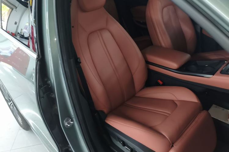Used Nio EC6 2020 615 km Performance Edition Right Front Seat