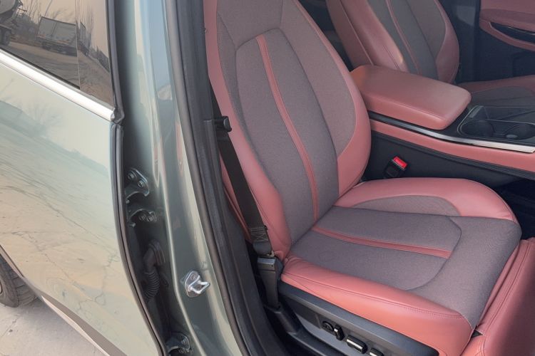 Used Nio EC6 2020 605 km Sport Edition Right Front Seat