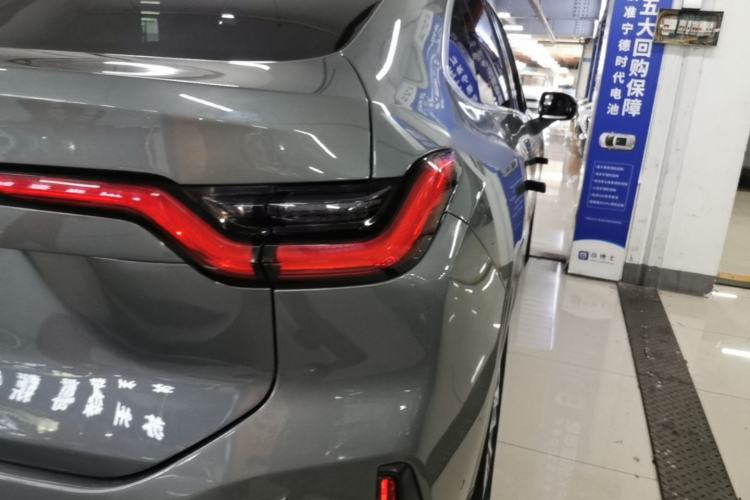 Used Nio EC6 2020 605 km Sport Edition Right Rear Taillight